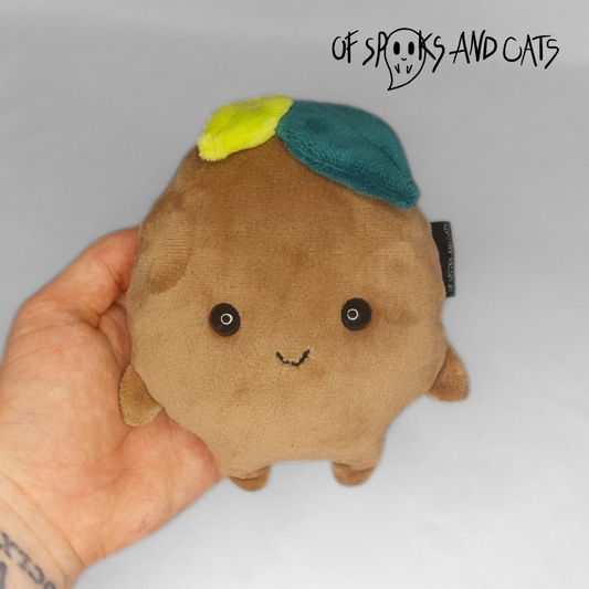 Blattlaus der Erdgeist - Kleines Kuscheltier Erdelementar Fantasy Sammlerstück