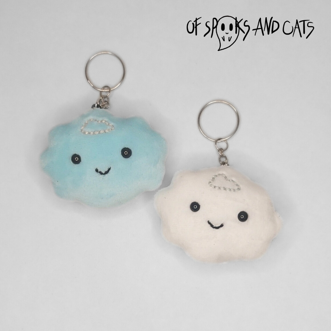 Wölkchen Schlüsselanhänger - Mini Kuscheltier Wolke - Sammlerstück