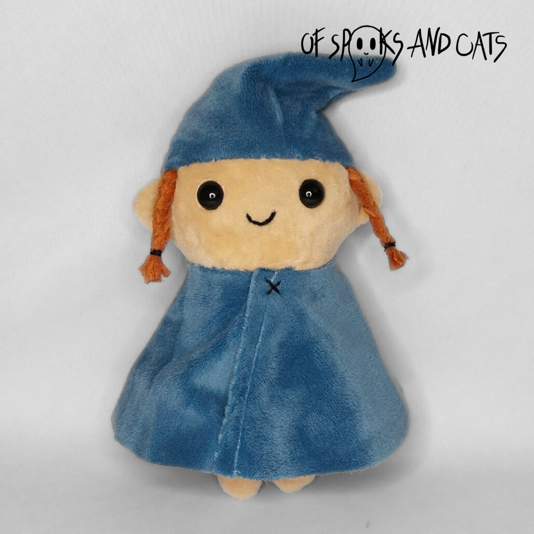 Yuna die Hexe - Kleines Kuscheltier Zauberer Magie Halloween - Sammlerstück