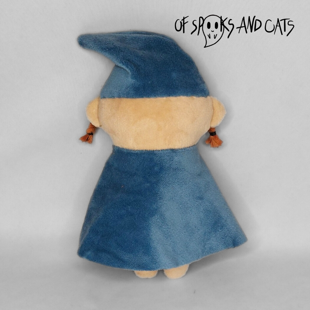 Yuna die Hexe - Kleines Kuscheltier Zauberer Magie Halloween - Sammlerstück