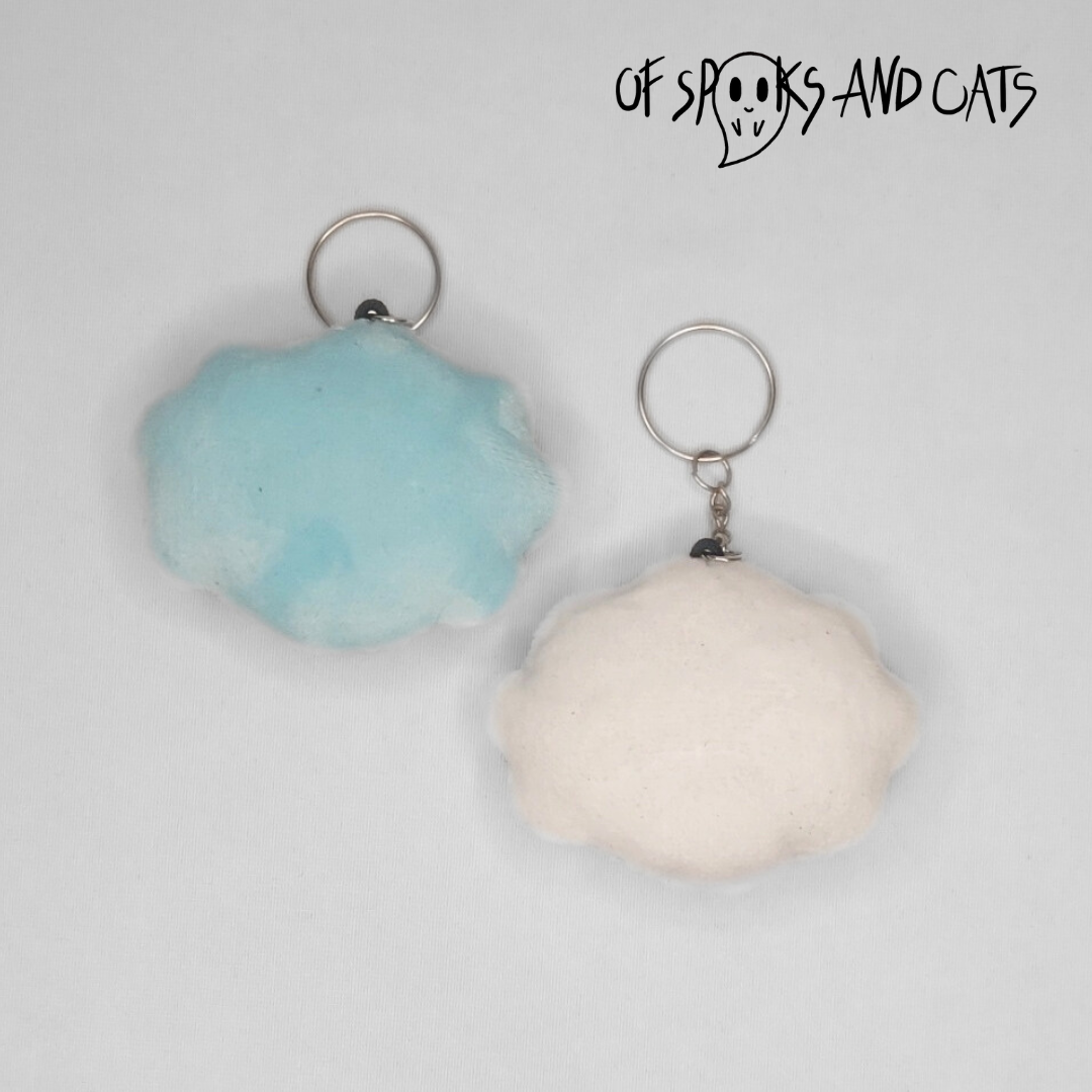 Wölkchen Schlüsselanhänger - Mini Kuscheltier Wolke - Sammlerstück