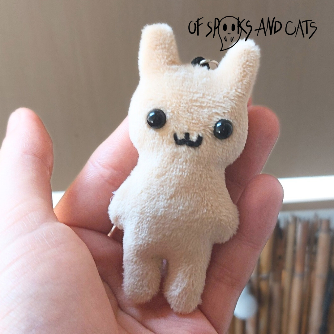Mia das Häschen - Mini Kuscheltier Ostern Hase - Schlüsselanhänger - Sammlerstück