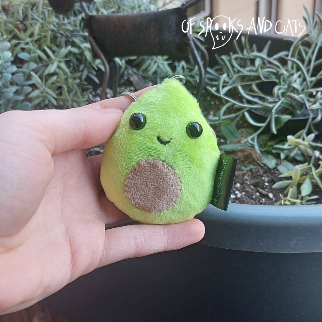 Nico die Avocado - Mini Kuscheltier Avocado Niedlich - Schlüsselanhänger - Sammlerstück