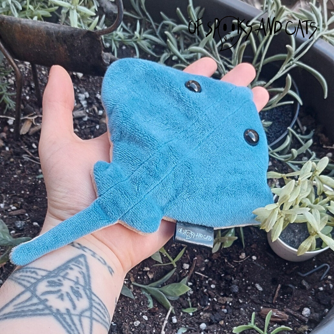 Manti der Rochen - Kleines Stofftier Mantarochen - Sammlerstück - Sorgenfreund