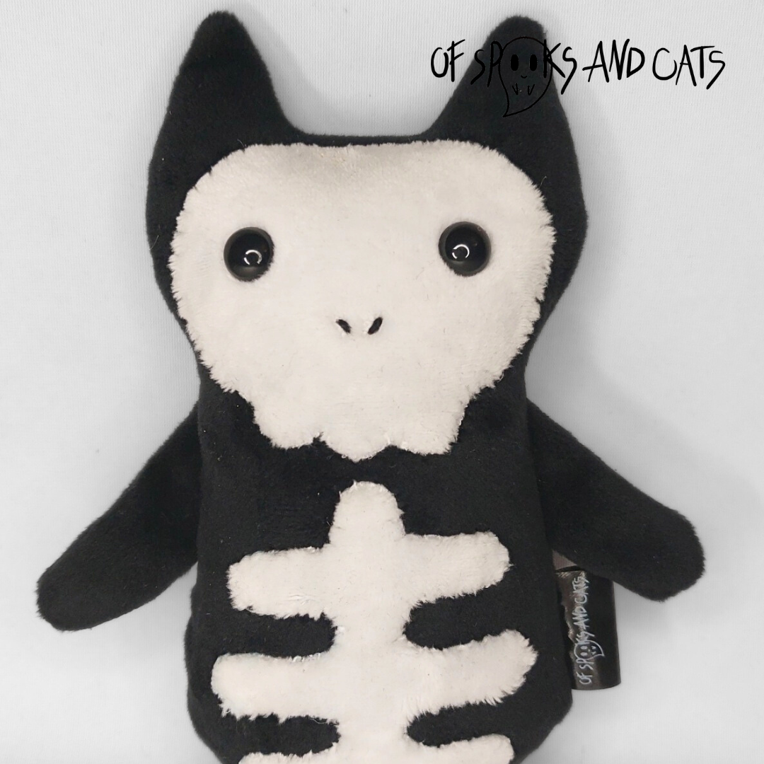 Elli die Skelettkatze - Kleines Stofftier Halloween Katze - Sammlerstück