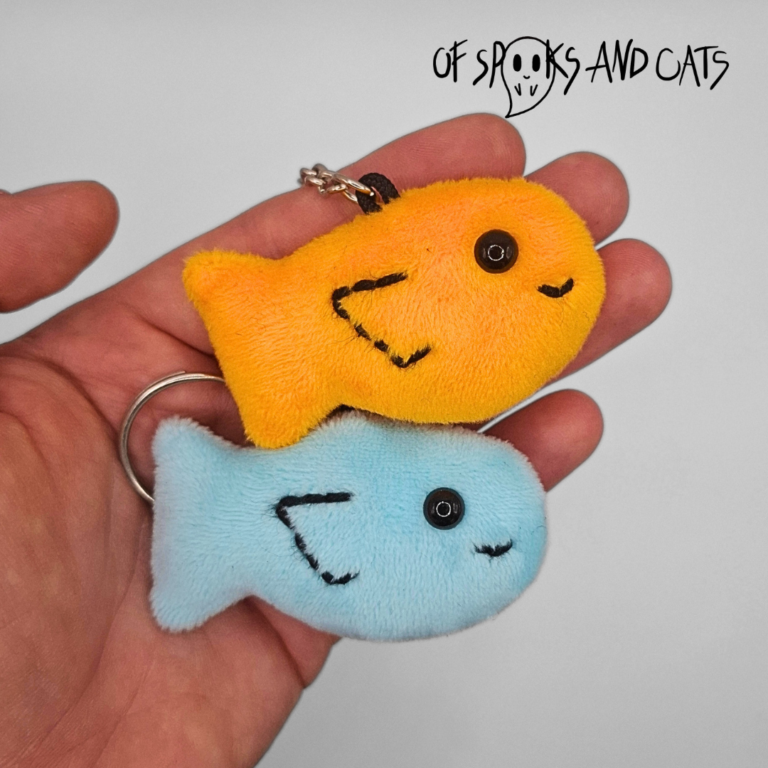 Finn der der kleine Fisch - Mini Kuscheltier Glücksbringer Fisch - Schlüsselanhänger - Sammlerstück
