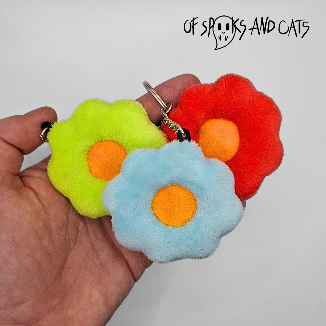 Buntes Blümchen - Mini Kuscheltier Glücksbringer Blume - Schlüsselanhänger - Sammlerstück