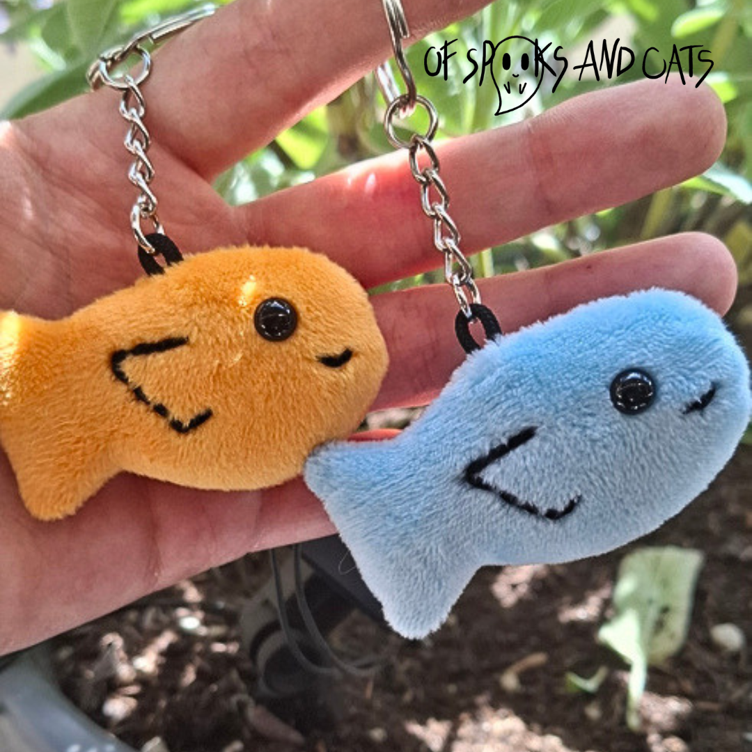 Finn der der kleine Fisch - Mini Kuscheltier Glücksbringer Fisch - Schlüsselanhänger - Sammlerstück